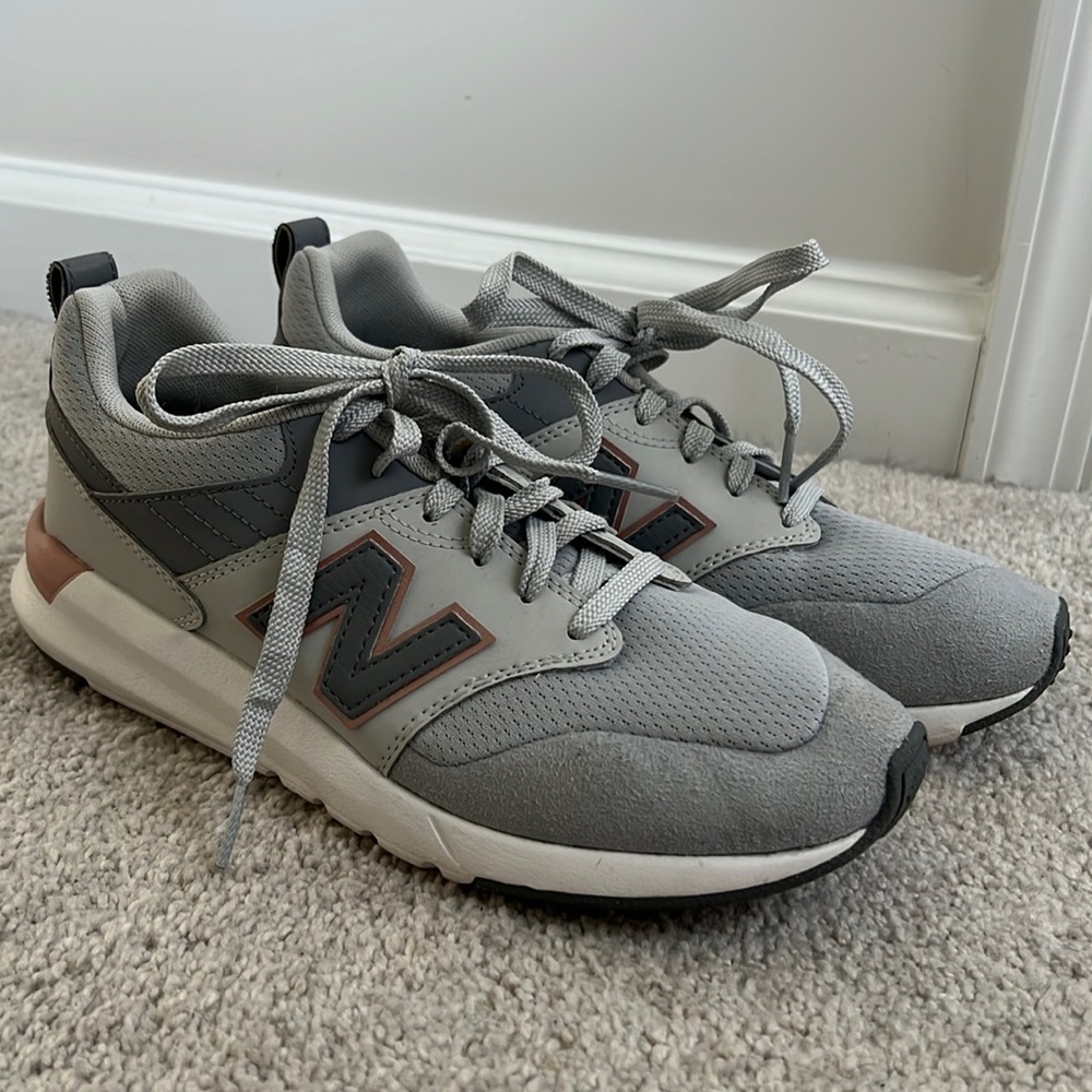 Women’s New Balance sneakers
